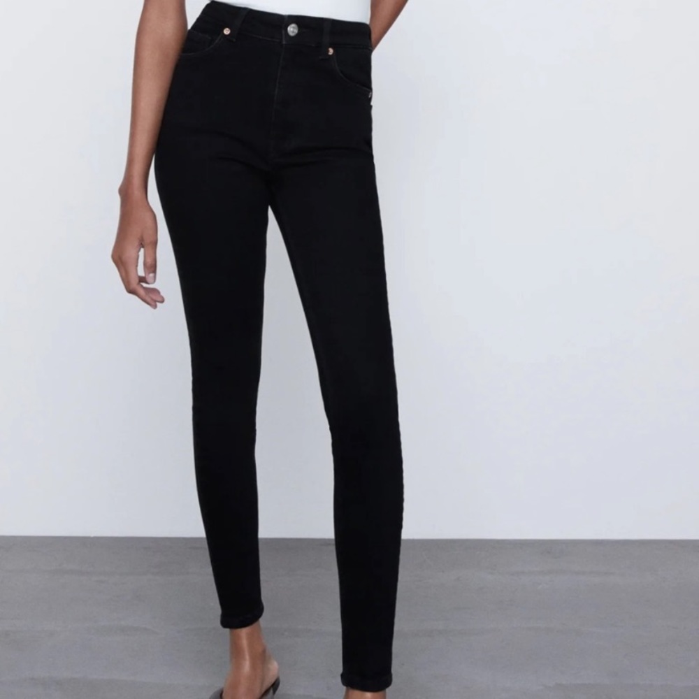 Zara Black High Rise Skinny Jeans